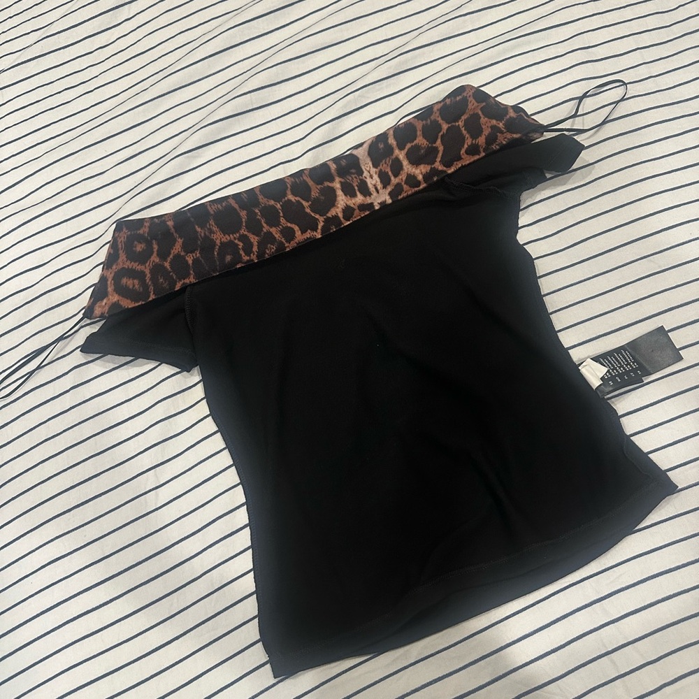 Hell Bunny Black Top with Leopard Print Collar - Picture 13 of 13